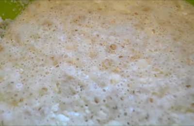 كيفية تخفيف الخميرة الجافة للعجين - الخطوة 5