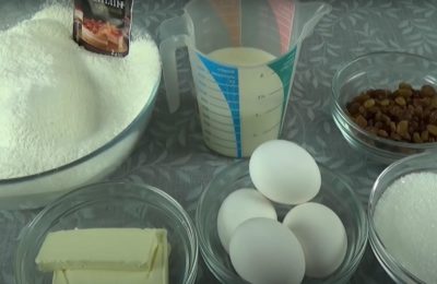 عجينة "الإسكندرية" و"الفينية" لكعكة عيد الفصح - صورة