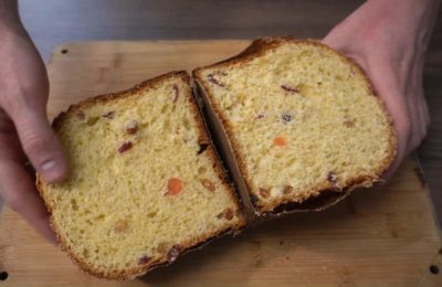 صورة لكعكة عيد الفصح الإيطالية "بانيتون".