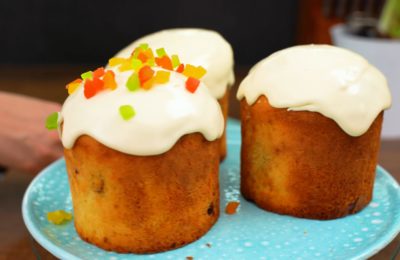 كعكة عيد الفصح الخالية من الخميرة - صورة