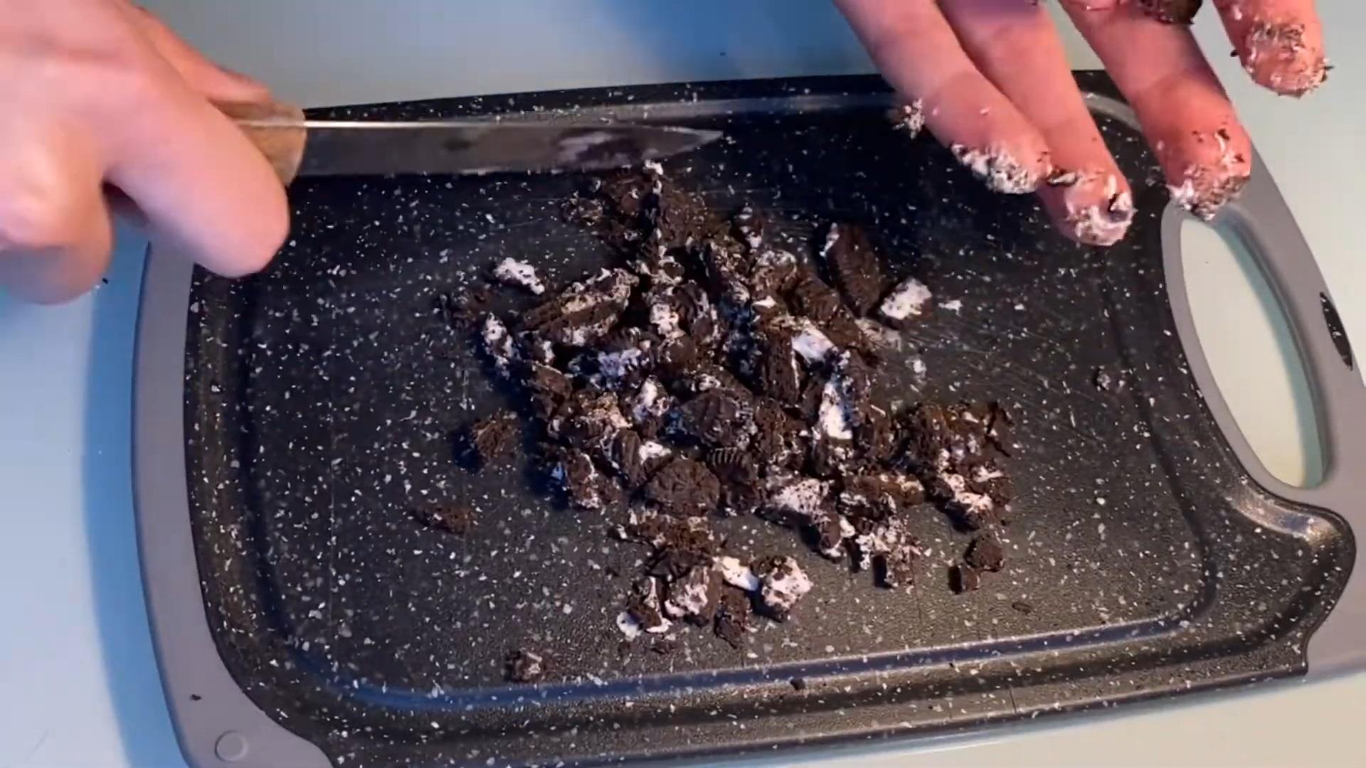 Recette - Gâteau Oreo en tasse (sans cacao) - Étape 4