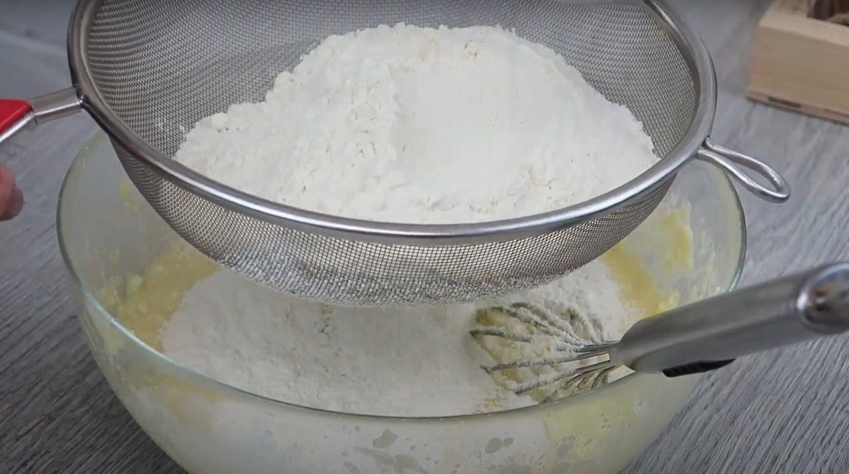 Recepta - Kulich de Pasqua amb massa de formatge cottage i llavors de rosella - Pas 6