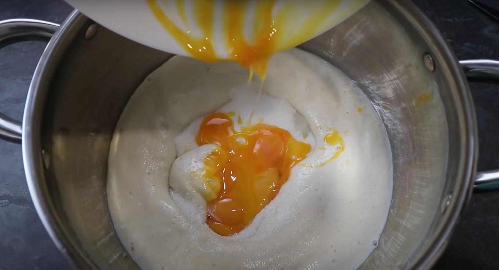 وصفة - كعكة عيد الفصح بالخميرة الطازجة - الخطوة 8