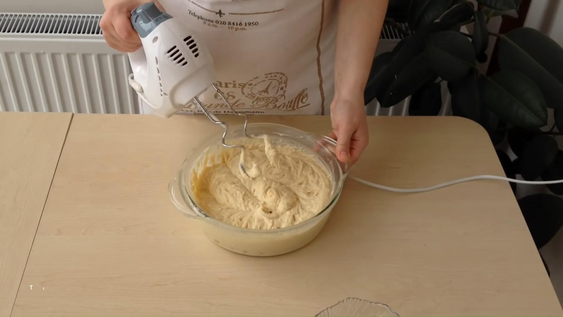 Recepta - Pastís de Pasqua amb mató i panses - Pas 6