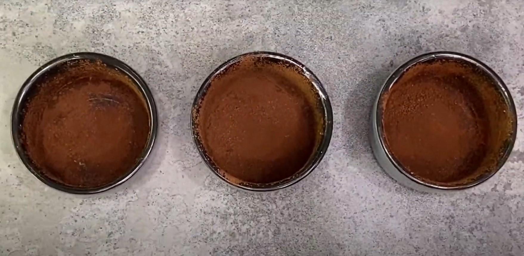 وصفة - كعكات المافن المحشوة بالشوكولاتة السائلة - الخطوة 9