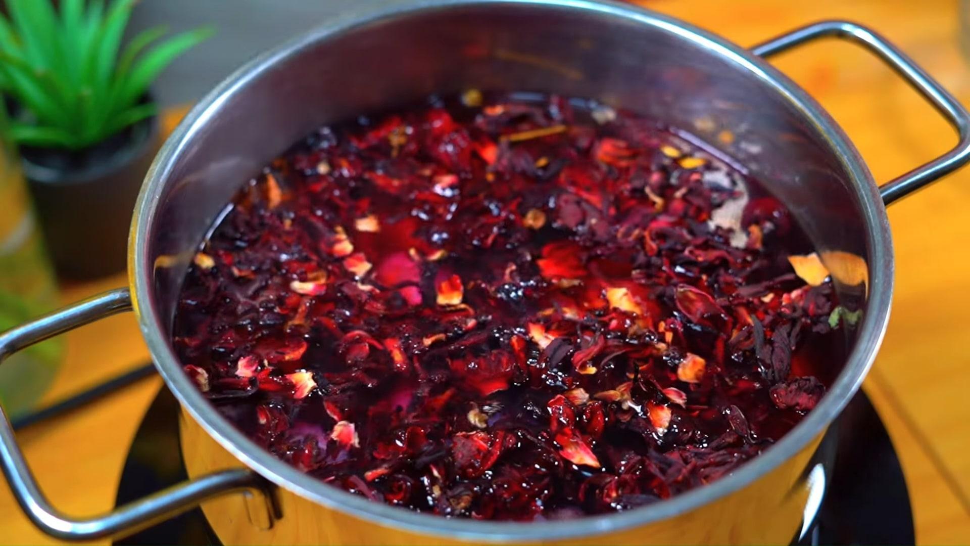 وصفة - تلوين بيض عيد الفصح الأصلي بقشور البيض وشاي الكركديه - الخطوة 7