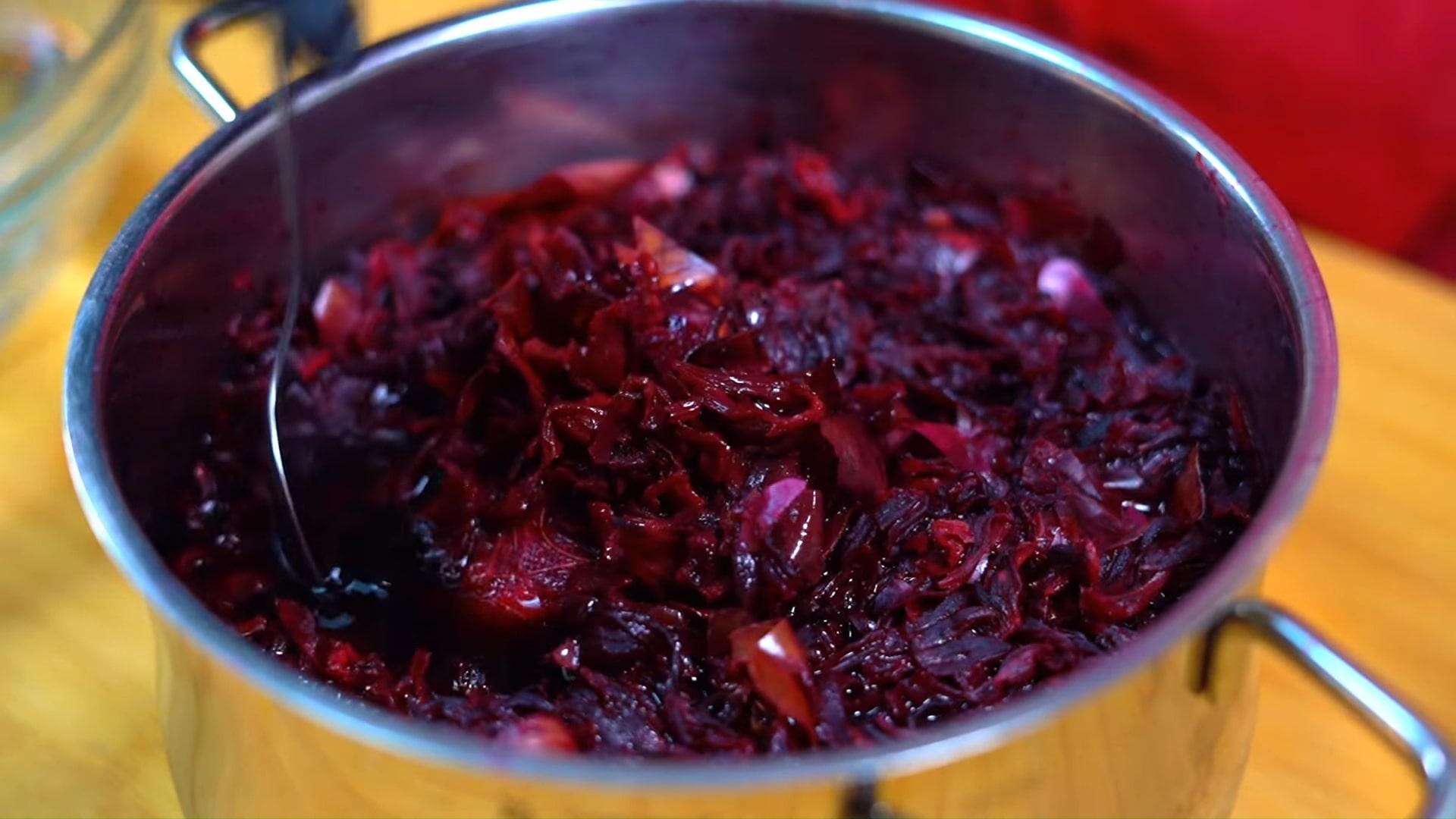 وصفة - تلوين بيض عيد الفصح الأصلي بقشور البيض وشاي الكركديه - الخطوة 8