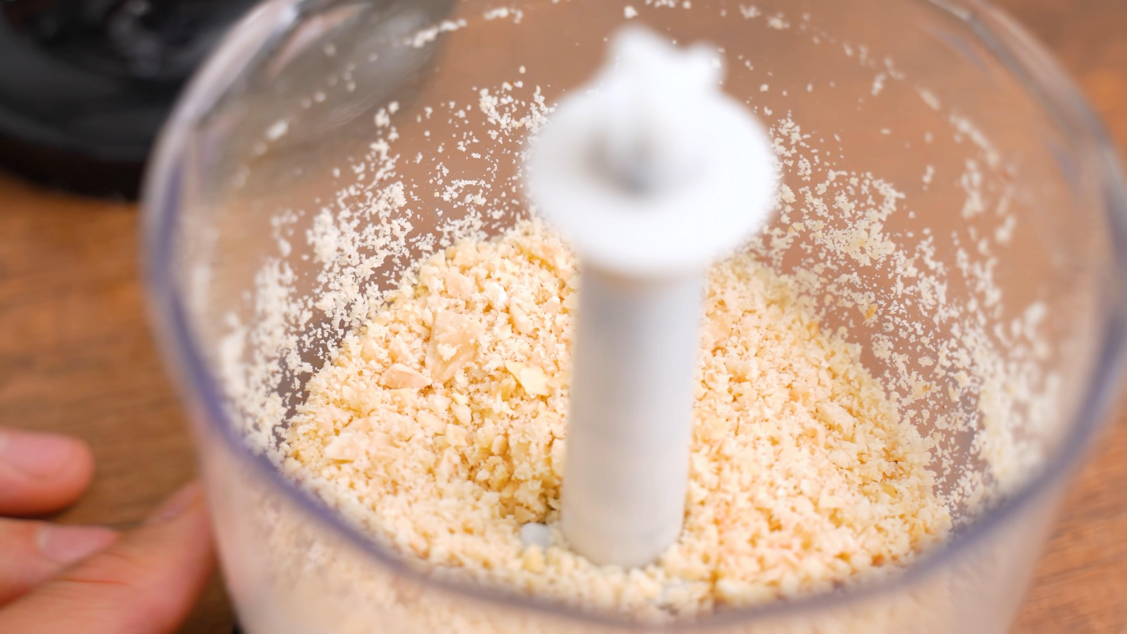 สูตรทำเค้กอีสเตอร์แบบไม่ต้องใช้ยีสต์และไม่ต้องพักแป้ง - ขั้นตอนที่ 2