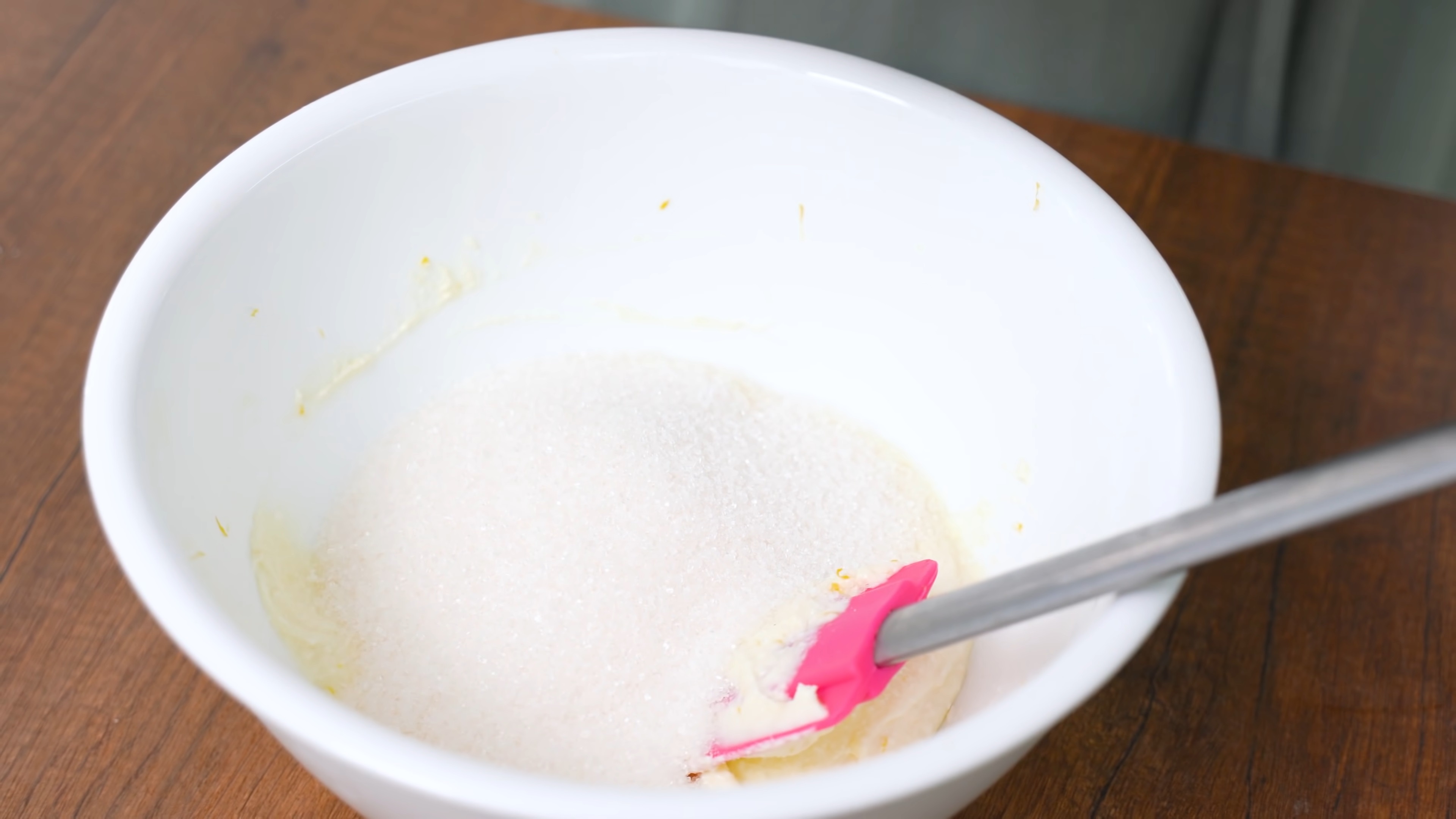 สูตรเค้กอีสเตอร์แบบไม่ต้องใช้ยีสต์และไม่ต้องพักแป้ง - ขั้นตอนที่ 5