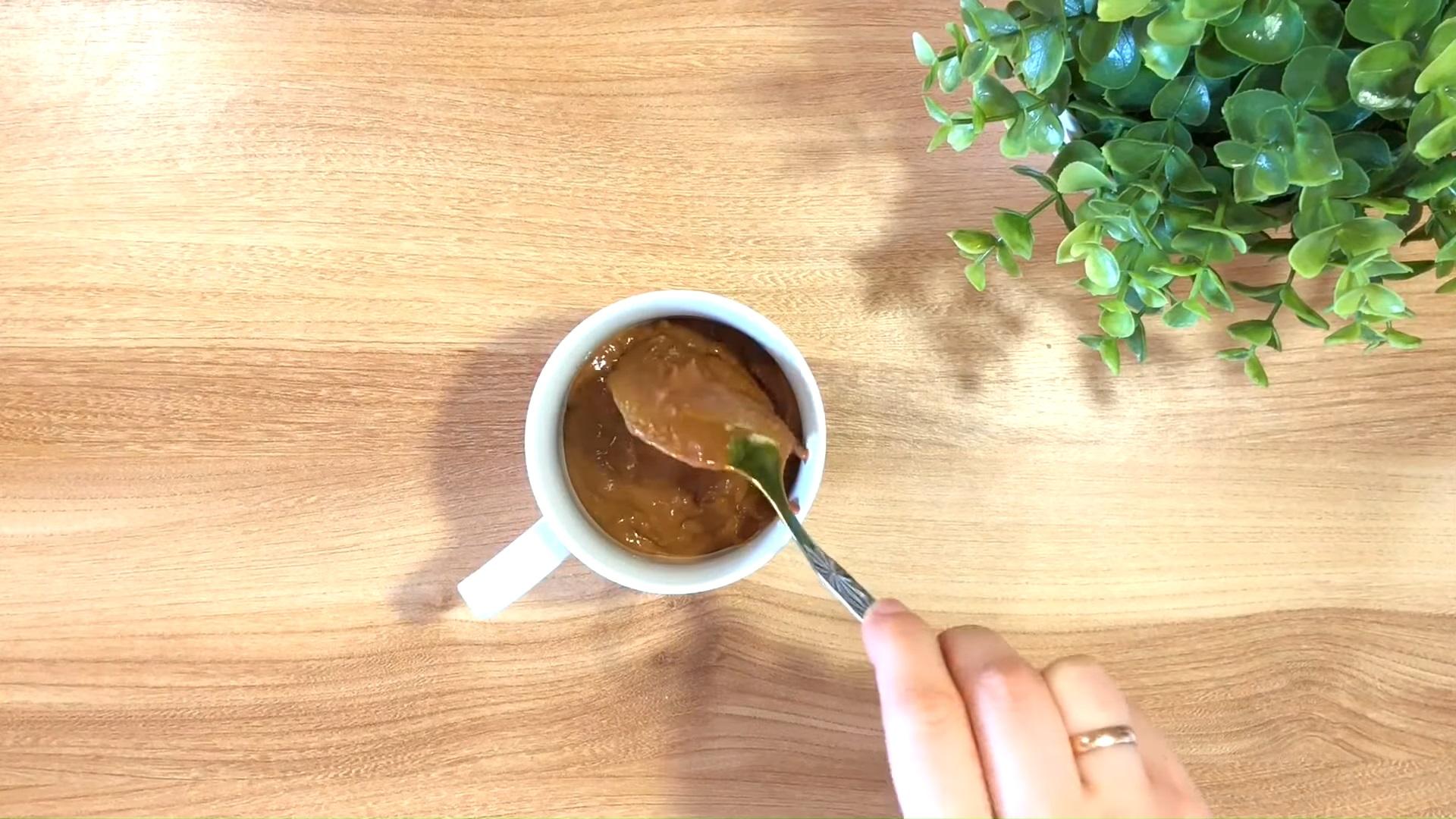 Recepta - Magdalena de microones sense sucre en una tassa - Pas 5