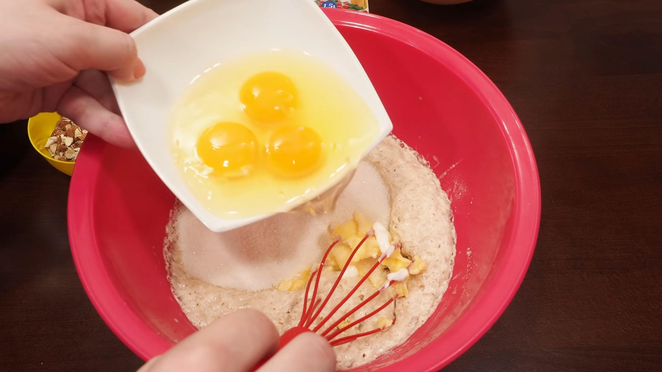 สูตร - เค้กอีสเตอร์เนื้อนุ่มฟูใส่ถั่ว อบในหม้อหุงช้า - ขั้นตอนที่ 6