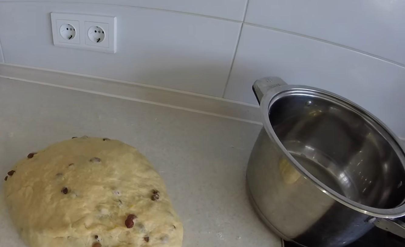 وصفة - كعكة عيد الفصح الحلوة المصنوعة من عجينة الإسكندرية بالخميرة الجافة - الخطوة 6