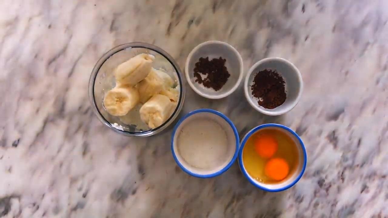 Recette - Gâteau à la banane en 5 minutes sans levure chimique - Étape 1