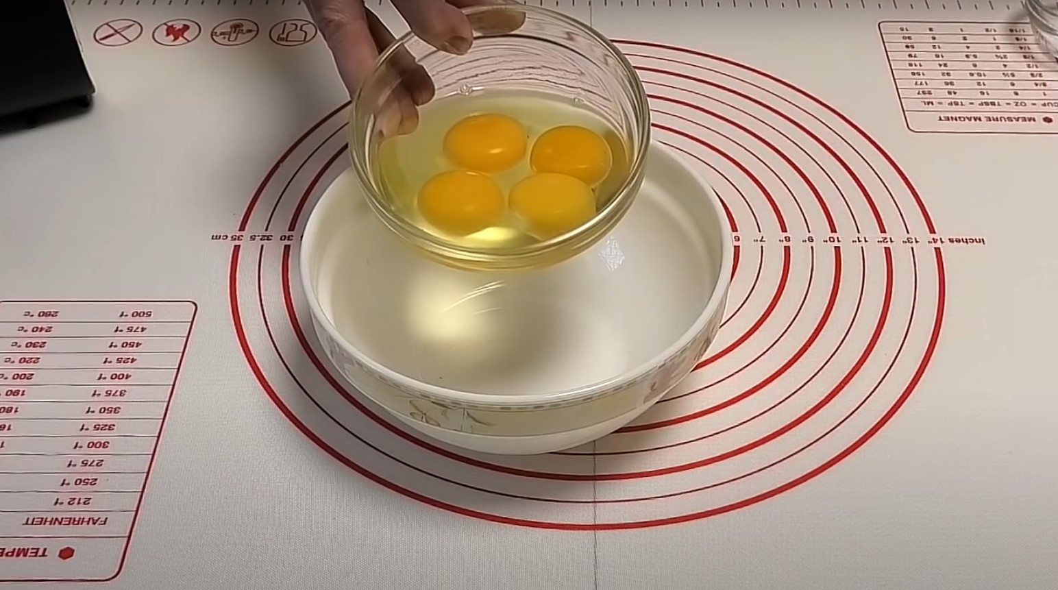 وصفة - عجينة الخميرة لكعكات عيد الفصح - الخطوة 3