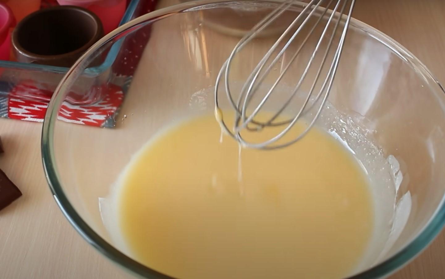 Recepta - Magdalenes de cacau amb kéfir - Pas 8