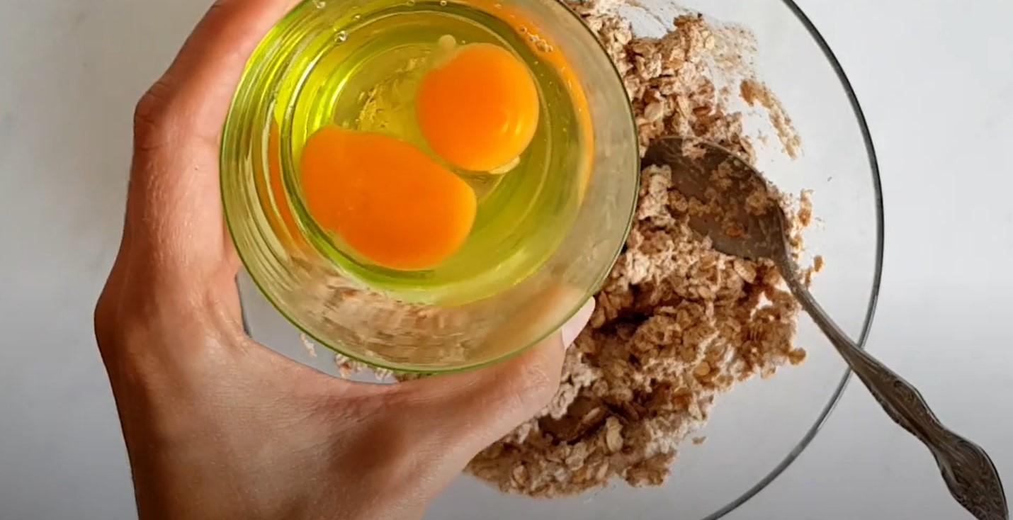 Recepta - Magdalenes de plàtan amb farina de civada sense farina - Pas 5