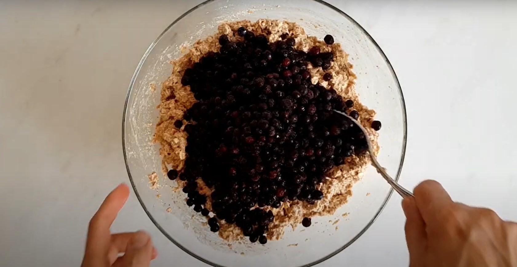 Recepta - Magdalenes de plàtan amb farina de civada sense farina - Pas 8