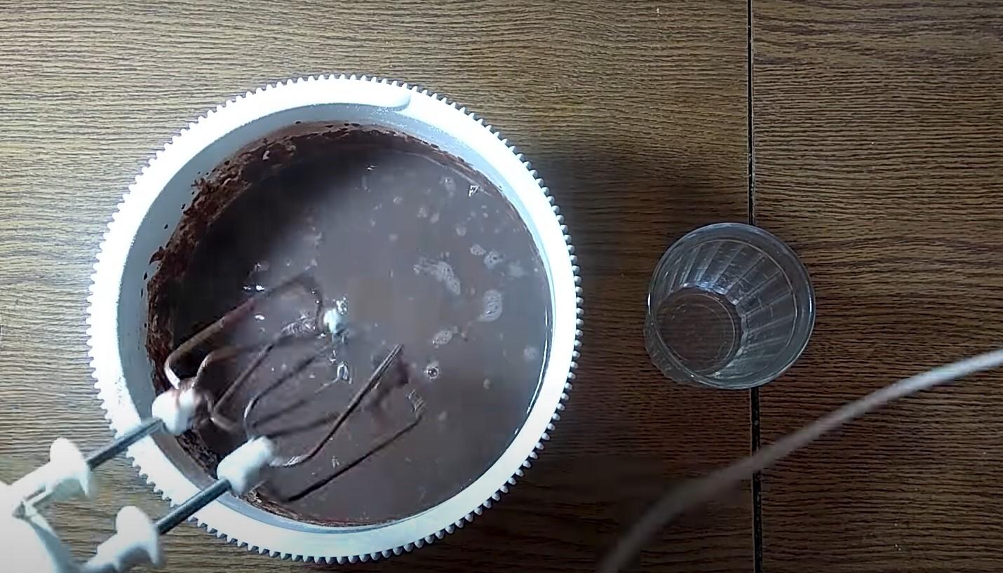 وصفة - كعكات الشوكولاتة الرطبة في قوالب سيليكون للكعك - الخطوة 6