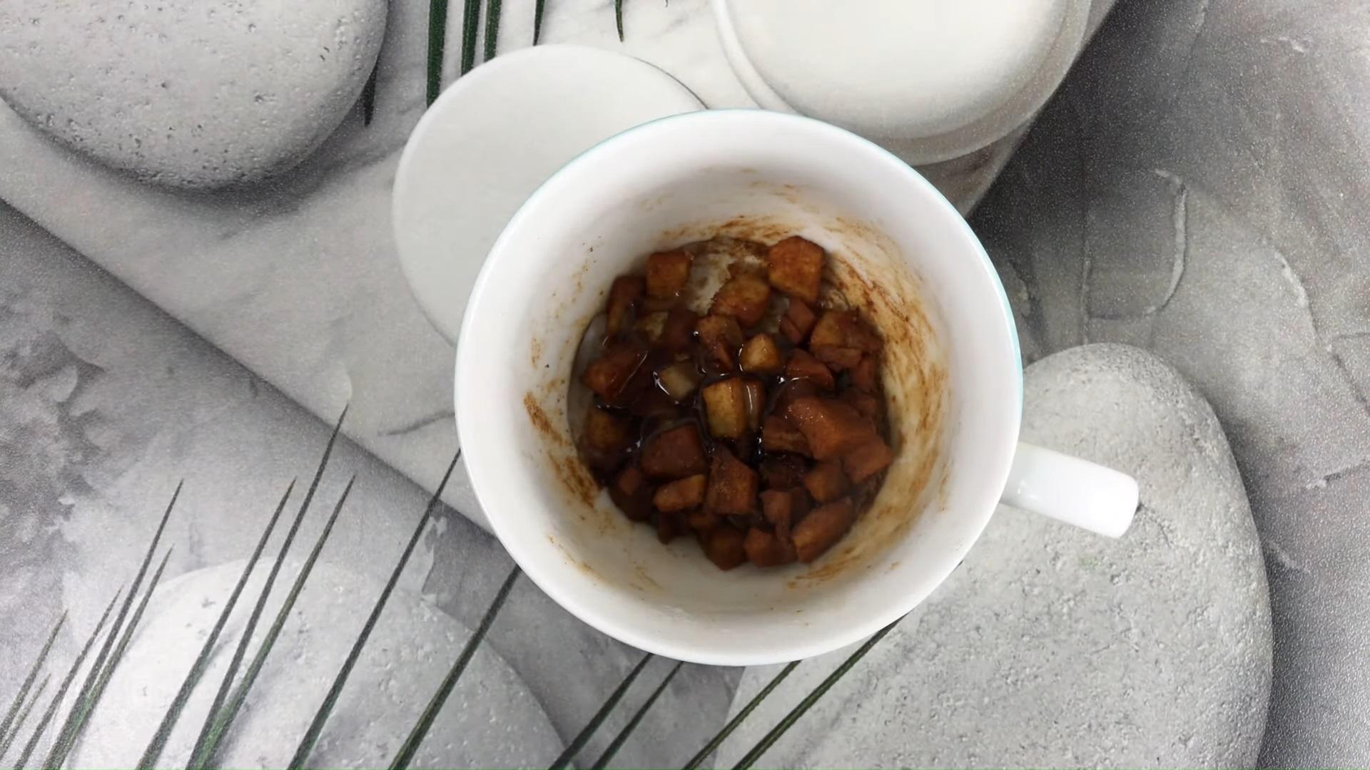 Recette - Dessert aux pommes au micro-ondes en 5 minutes - Étape 3