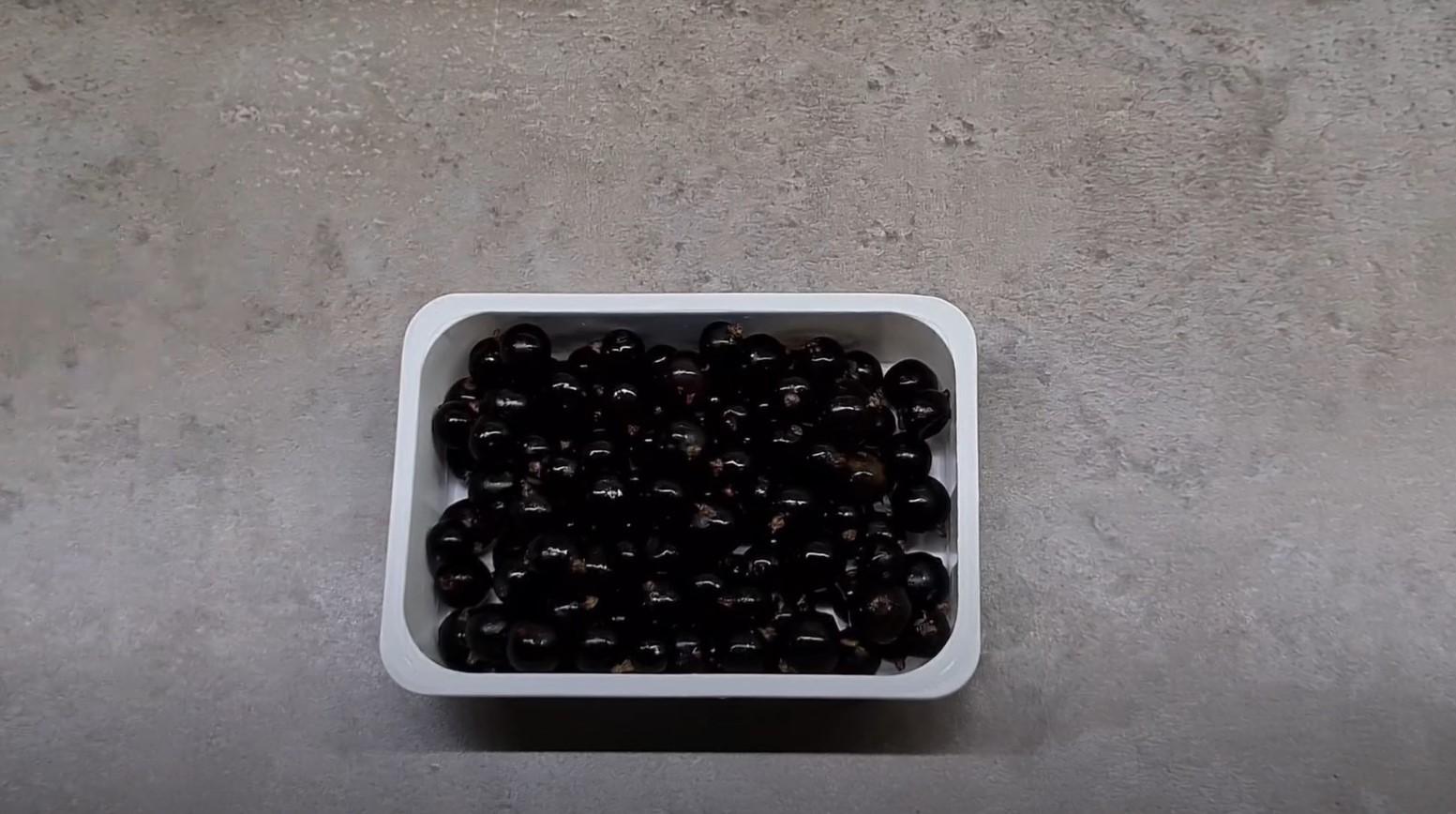 Recepta - Com fer gelat de sorbet de grosella a casa - Pas 1