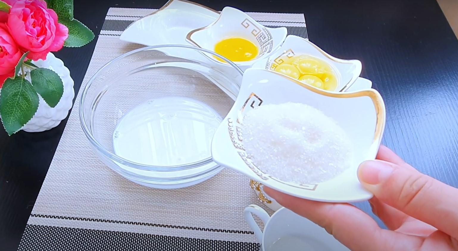 وصفة - أفضل عجينة كعكة عيد الفصح: كروفين الزبيب - الخطوة 2