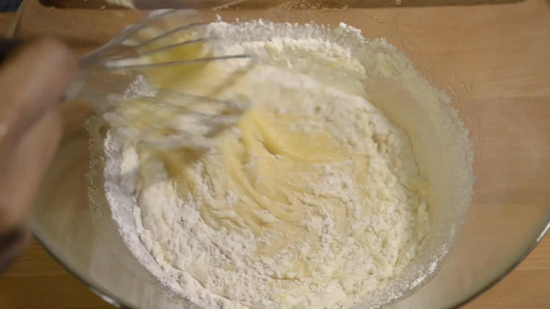 Recepta - Magdalenes de crema agra amb fruits del bosc - Pas 4