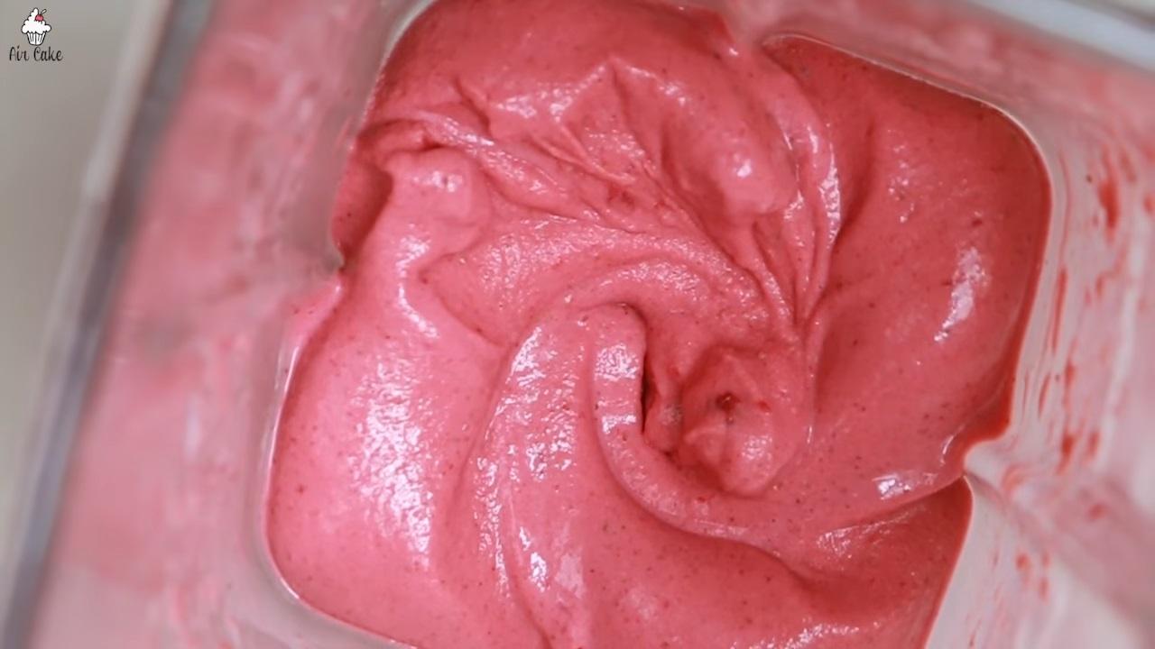 สูตรเชอร์เบทสตรอว์เบอร์รีใบโหระพา - ขั้นตอนที่ 4