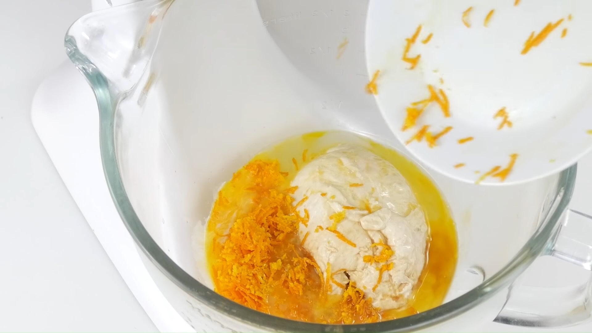 Recepta - Panettone de Nadal amb xocolata i panses - Pas 4