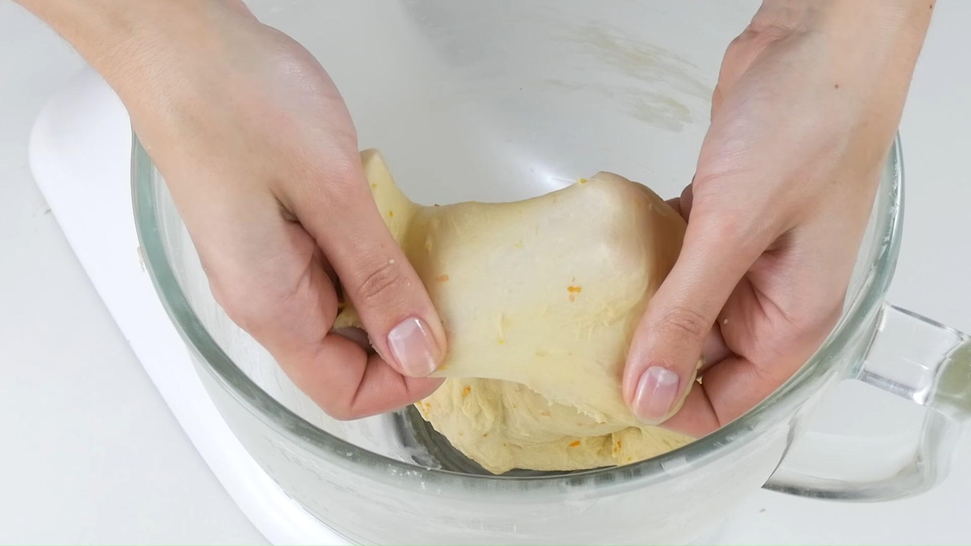 Recepta - Panettone de Nadal amb xocolata i panses - Pas 6