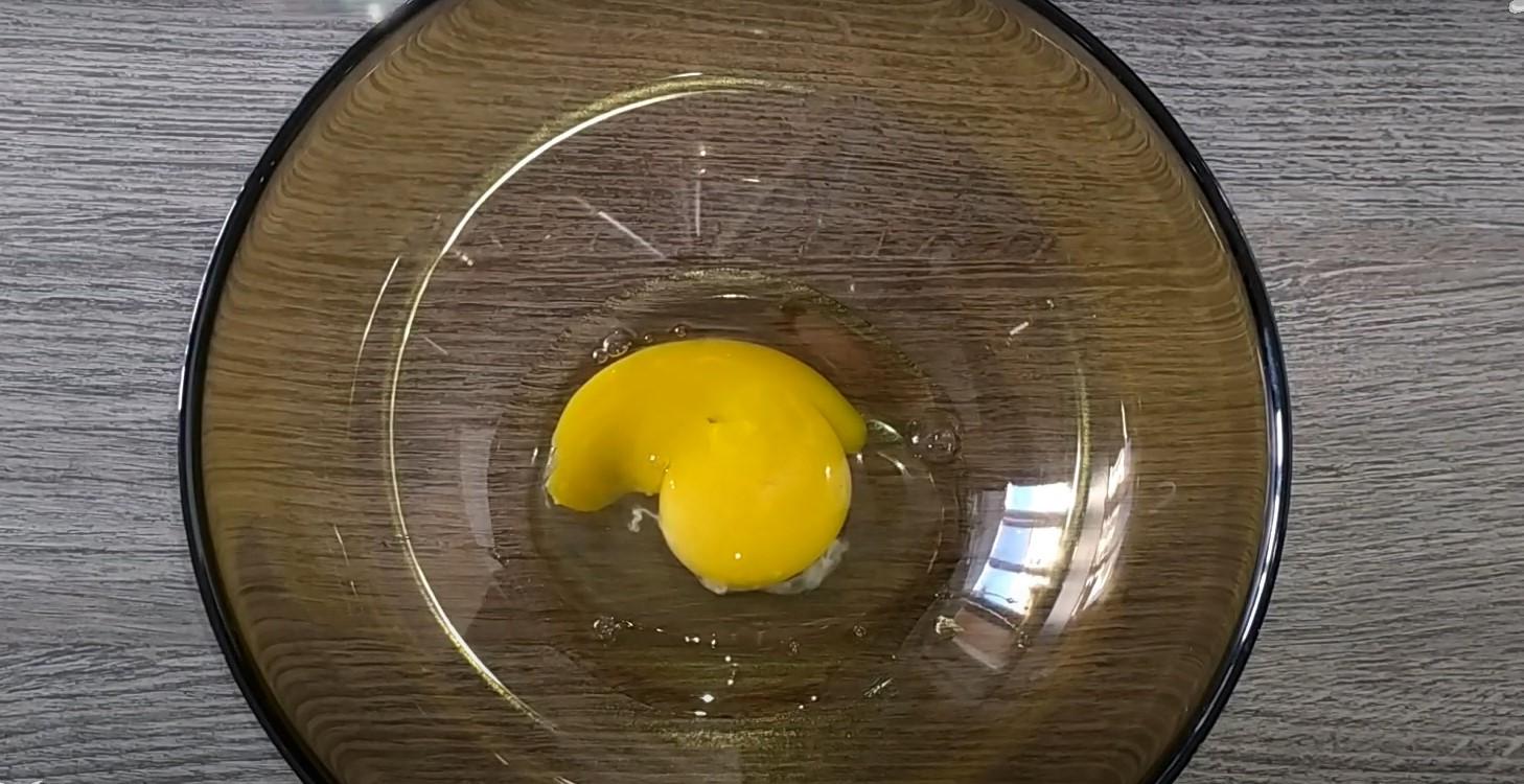 Recepta - Magdalenes de formatge cottage al forn amb cacau - Pas 1