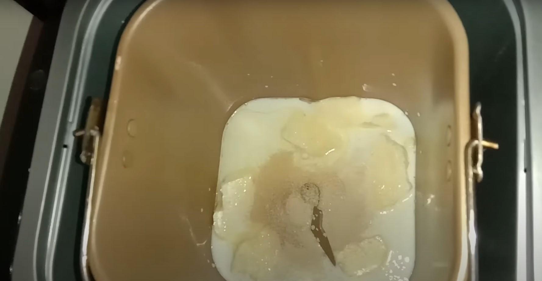 Recette - Délicieux gâteau de Pâques préparé avec une machine à pain Redmond - Étape 4