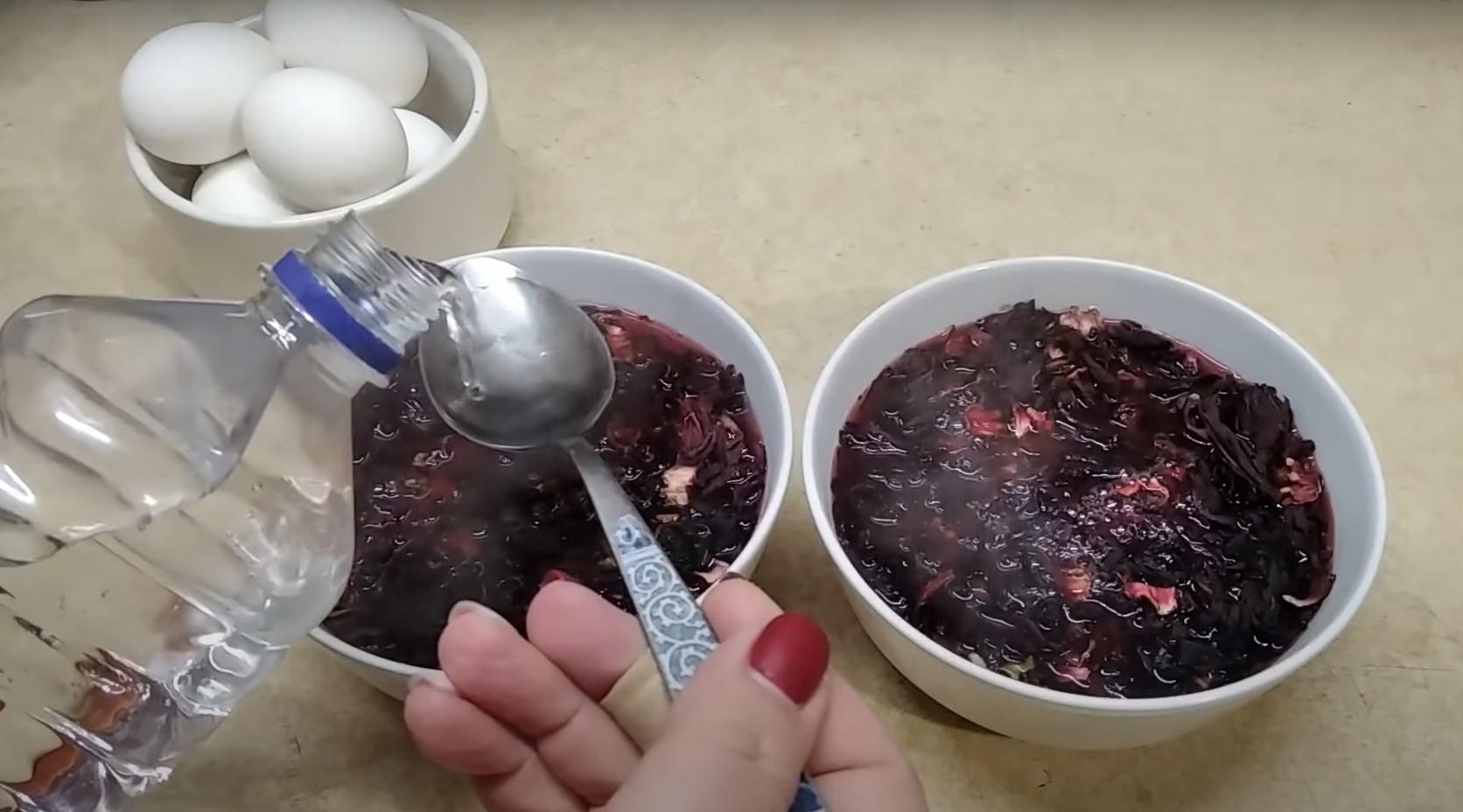 Ricetta - Uova tinte all'ibisco dorato - Fase 3