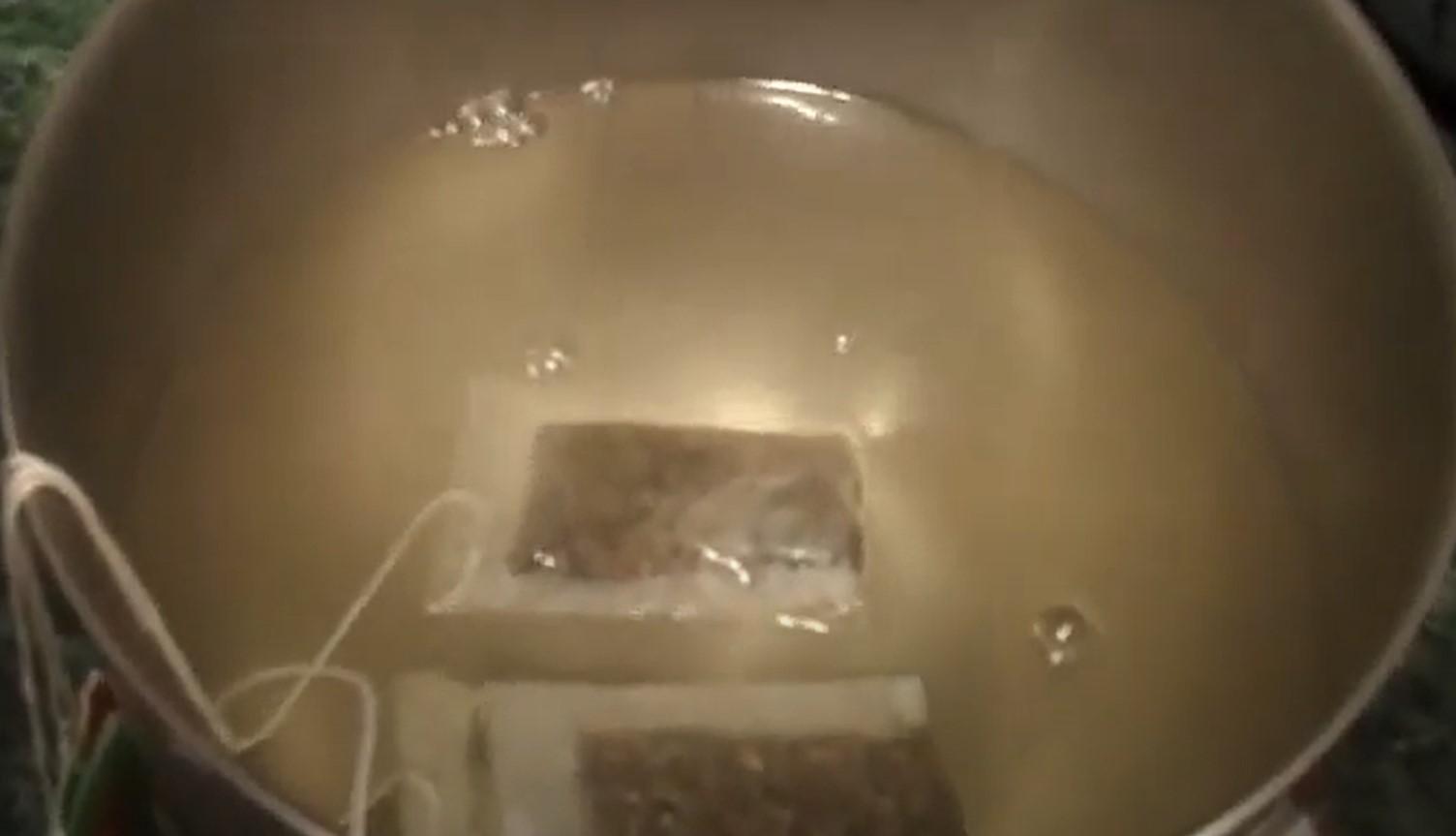 وصفة - جرانيتا العسل بالشاي الأخضر: علاج لنزلات البرد - الخطوة 1