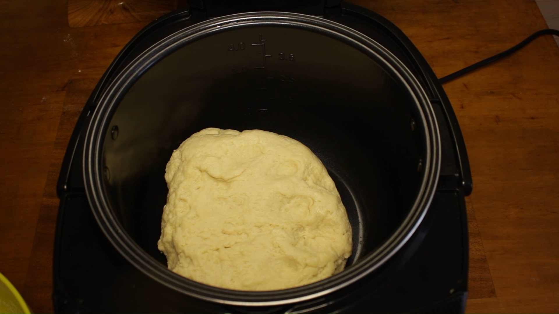 สูตร - เค้กอีสเตอร์แสนอร่อยและทำง่ายด้วยหม้อหุงช้า - ขั้นตอนที่ 5