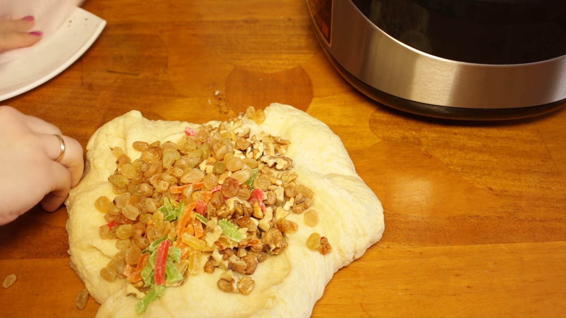 สูตร - เค้กอีสเตอร์แสนอร่อยและทำง่ายด้วยหม้อหุงช้า - ขั้นตอนที่ 6