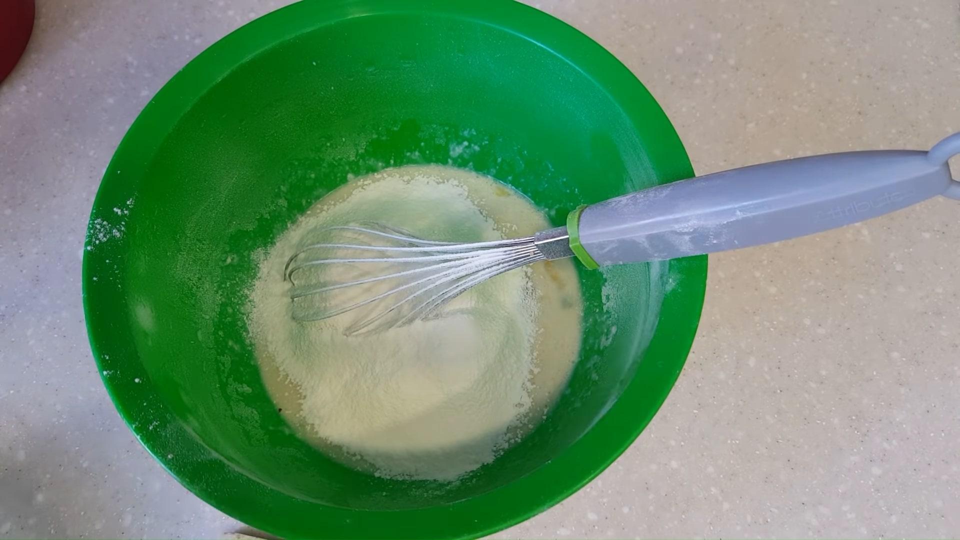 Recepta - Deliciós i fàcil pastís de Pasqua amb llevat i panses - Pas 4