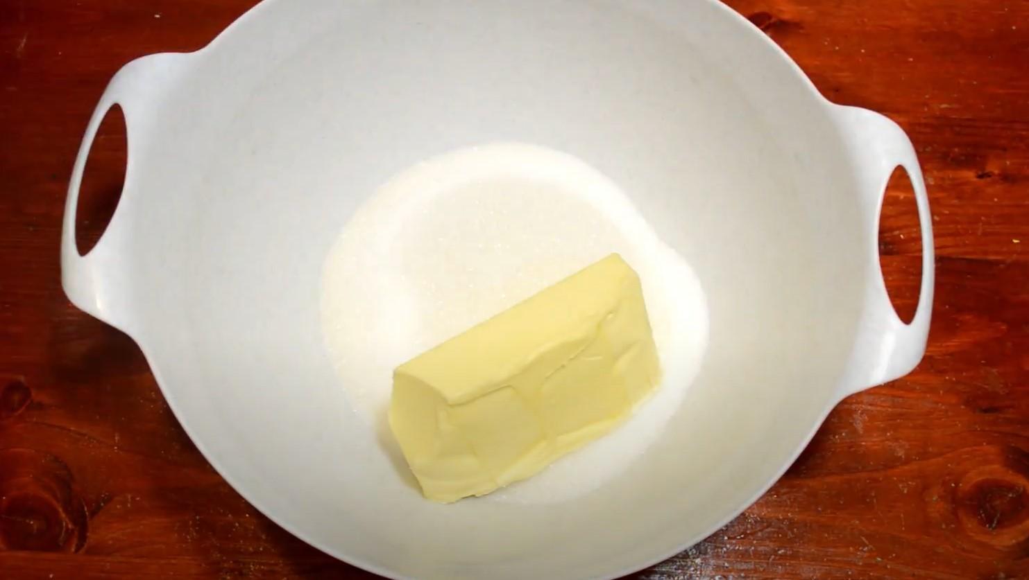 وصفة - طريقة عمل عجينة كعكة عيد الفصح الإسفنجية - الخطوة 5