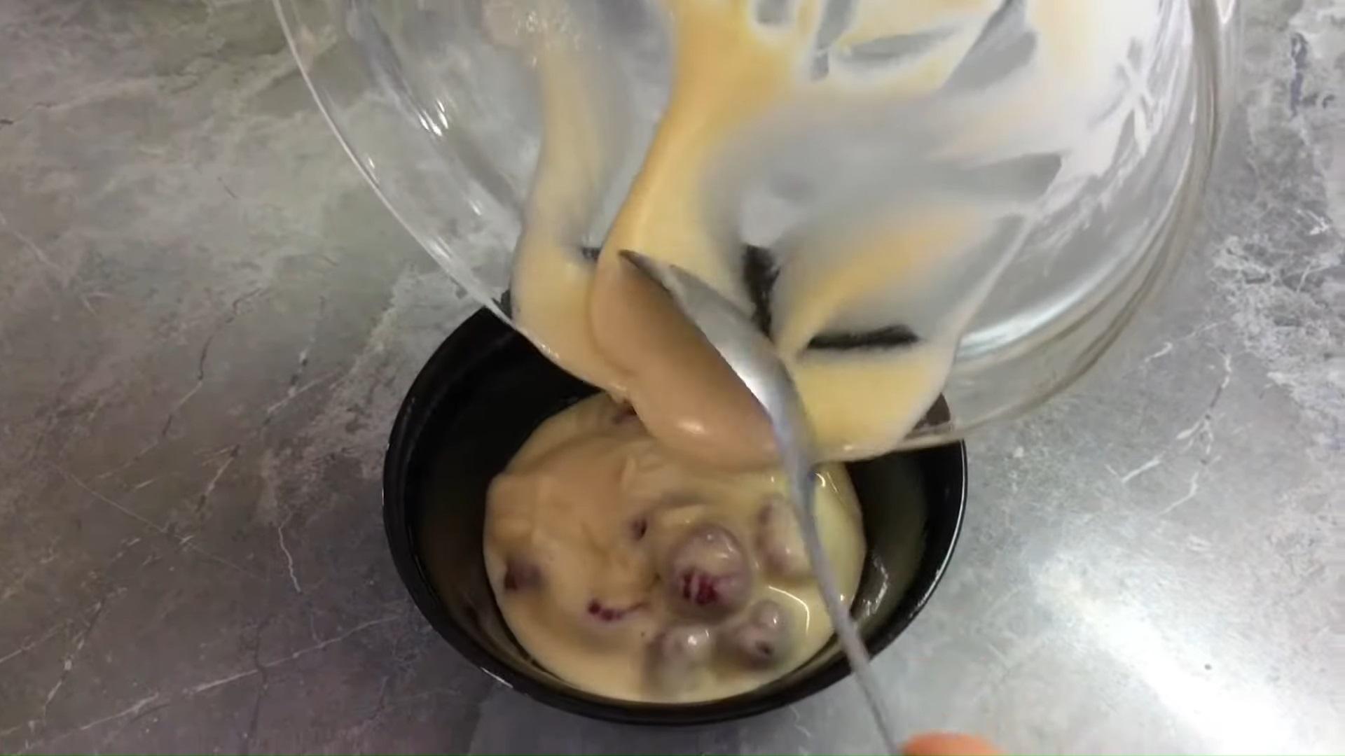 Recepta - Cupcake saludable en una tassa amb farina d'arròs i kéfir - Pas 5