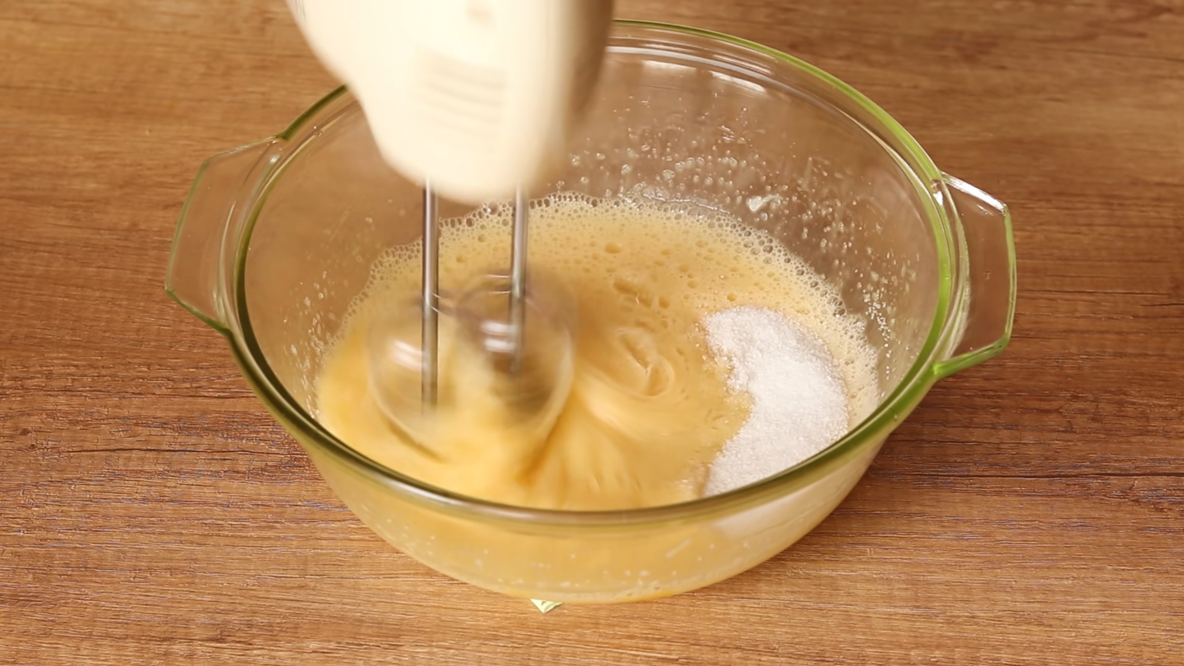 สูตร - เค้กพุดดิ้งอีสเตอร์แบบง่ายๆ ไม่ใช้ยีสต์ ในพิมพ์ - ขั้นตอนที่ 2