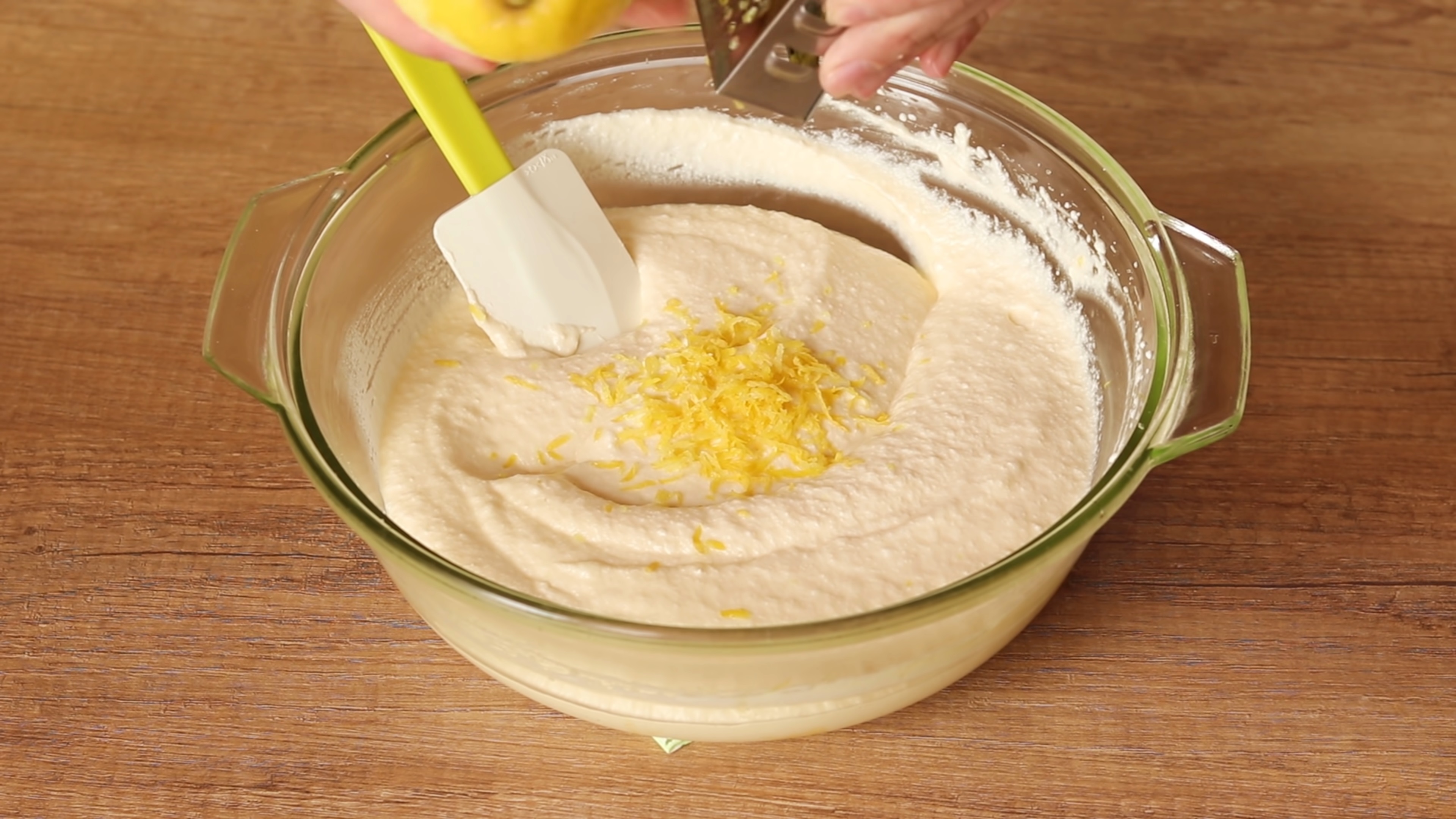 สูตร - เค้กคัสตาร์ดอีสเตอร์แบบง่ายๆ ไม่ใช้ยีสต์ ในพิมพ์ - ขั้นตอนที่ 5