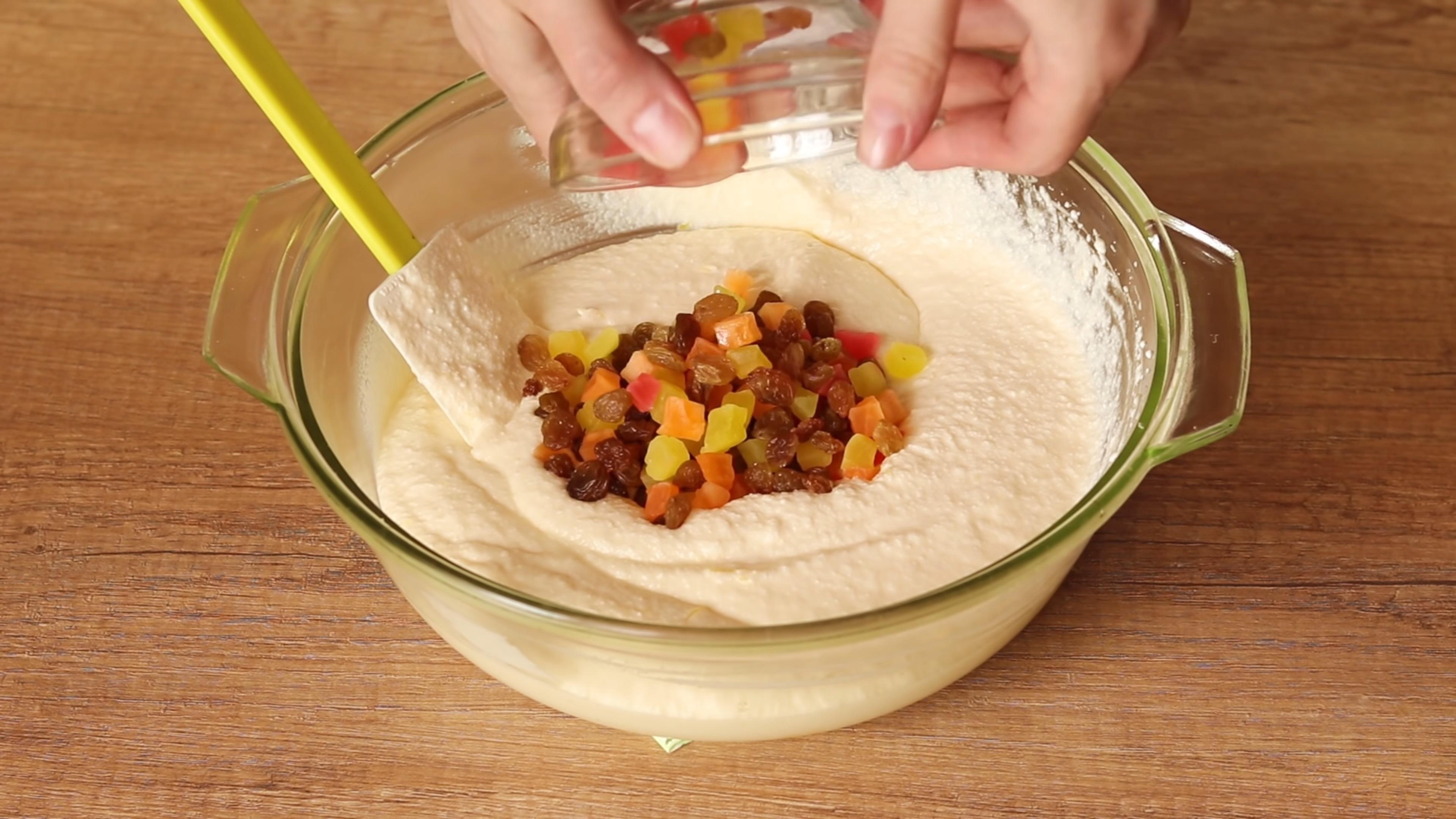 สูตร - เค้กพุดดิ้งอีสเตอร์แบบง่ายๆ ไม่ใช้ยีสต์ ในพิมพ์ - ขั้นตอนที่ 6