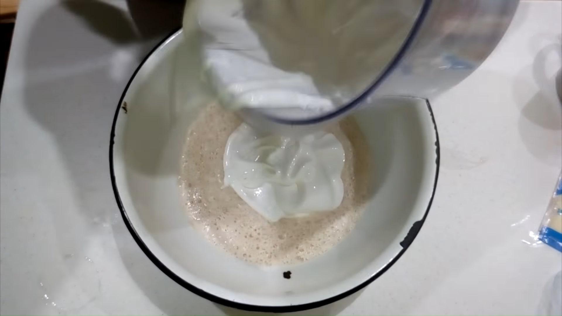 สูตร - เค้กอีสเตอร์ทำง่ายในหม้อหุงช้า - ขั้นตอนที่ 3