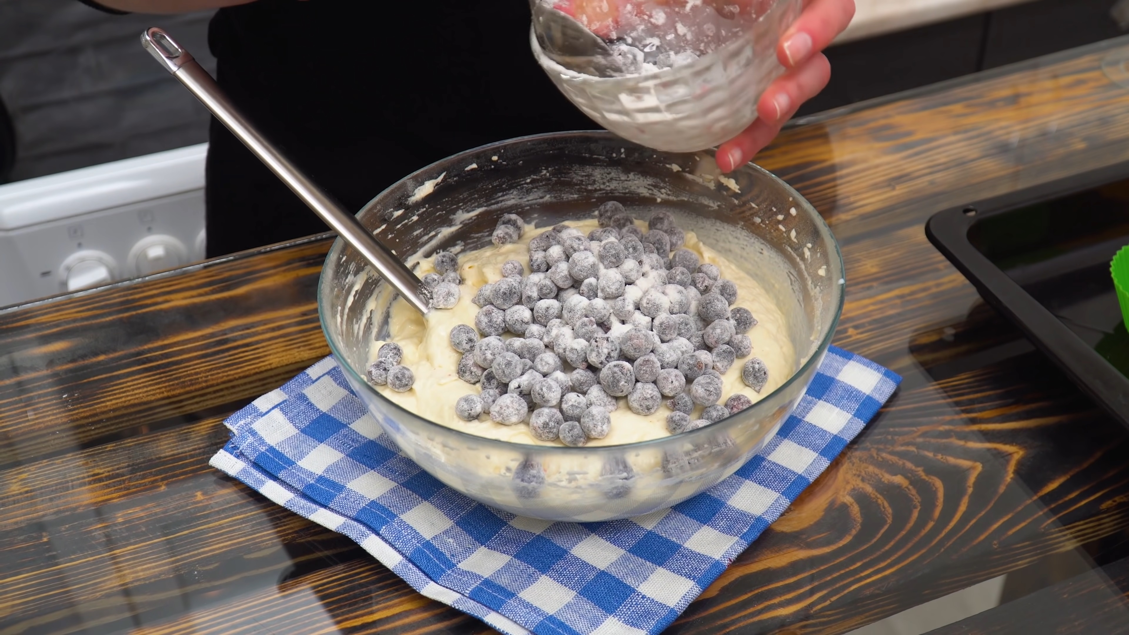 Resipi - Lemon Kefir Muffins - Hakbang 7