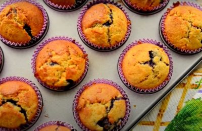 كعكات الموز المخبوزة - صورة