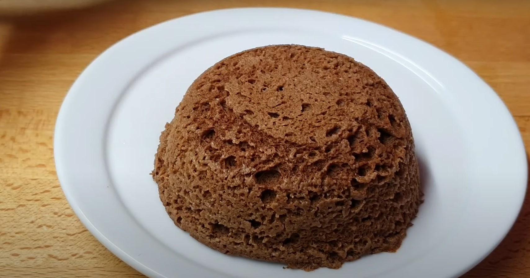 Recette - Gâteau au chocolat et à la banane au micro-ondes sans farine ni sucre - Étape 6