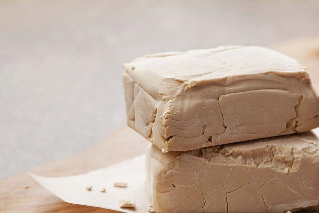 Llevat de forner premsat - foto