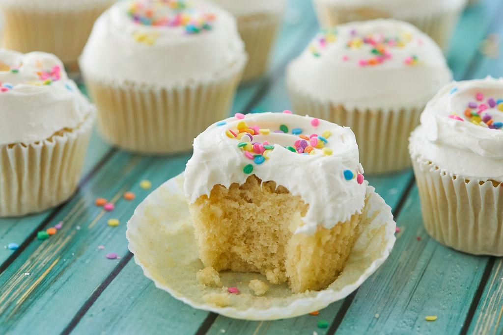 Com evitar que els cupcakes s'enganxin a la safata - foto