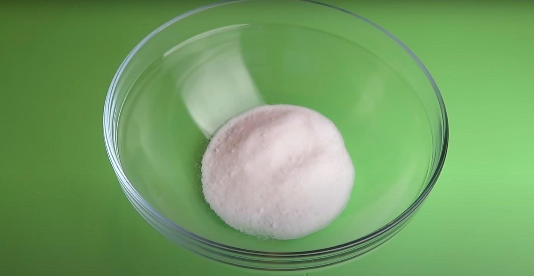 Recepta - Pastís de cacau al microones - Pas 1