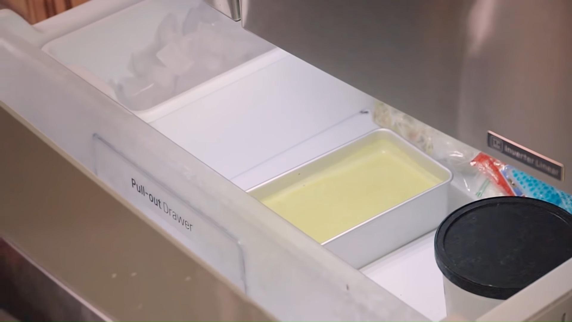 وصفة آيس كريم الفستق الإيطالي المنزلي - الخطوة 5