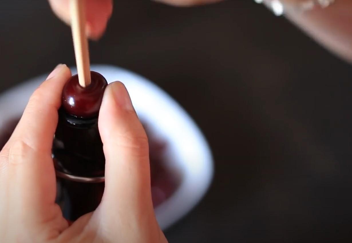 وصفة آيس كريم بنكهة الكرز والكولا - الخطوة 2